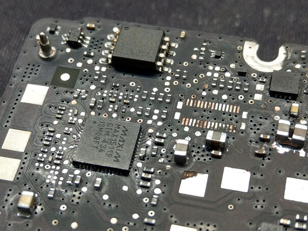 Apple MacBook Flüssigkeitsschaden Reparatur - Nachher Apple MacBook Mainboard Reparatur - Ergebnis nach der Reparatur